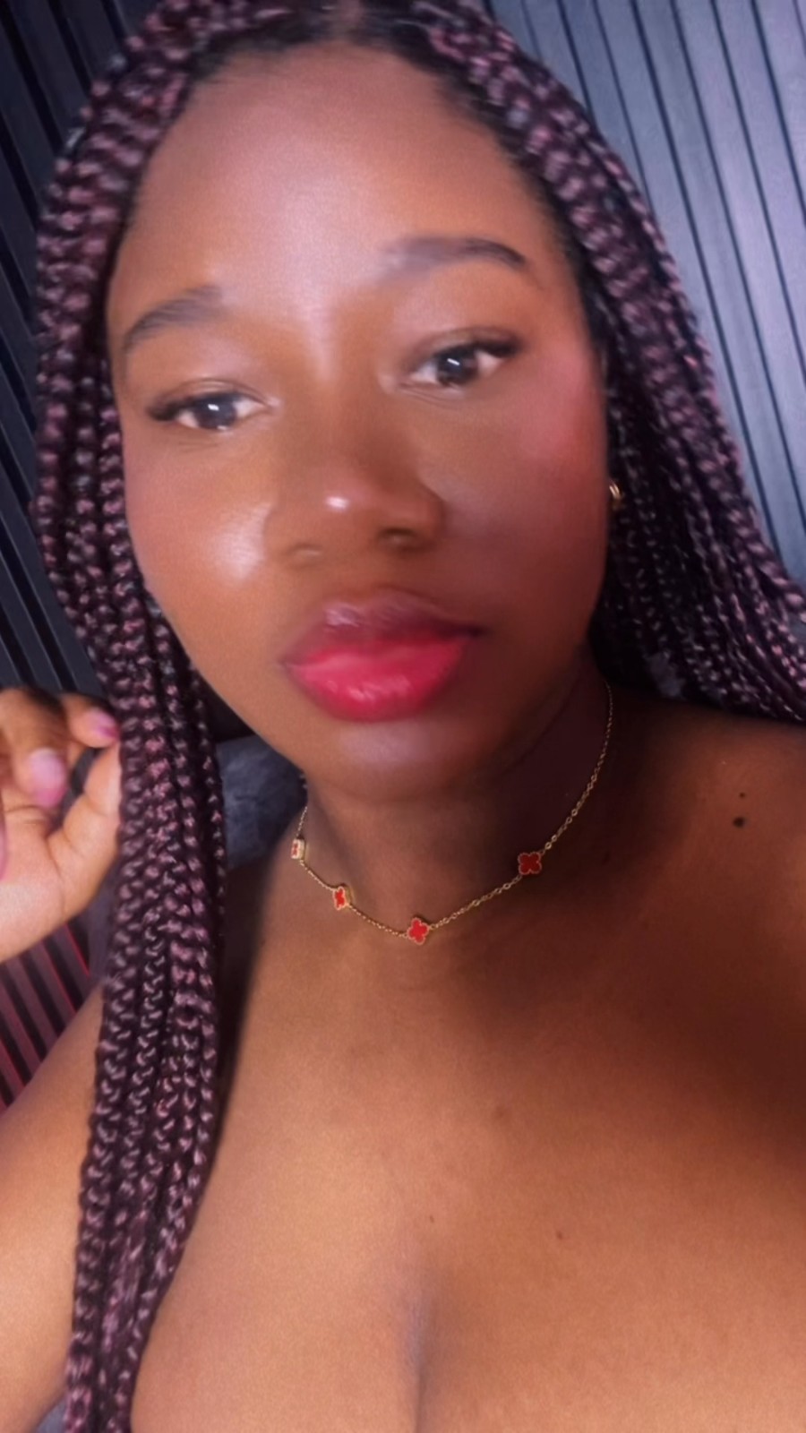 Preview 2: EbonyTanisha  Der geilste Po im Web!