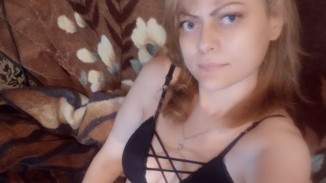 Camgirl LindaRoutz, 45 Jahre