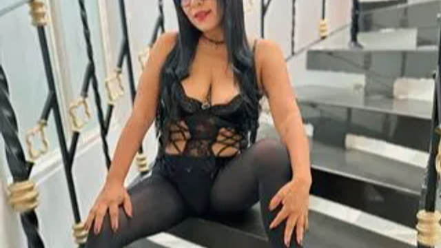 Mature_Naughty