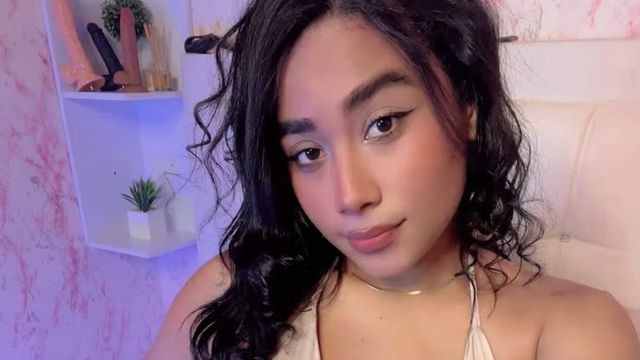ISIS_DOLL