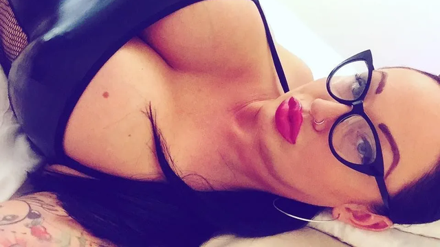 BustyVicky