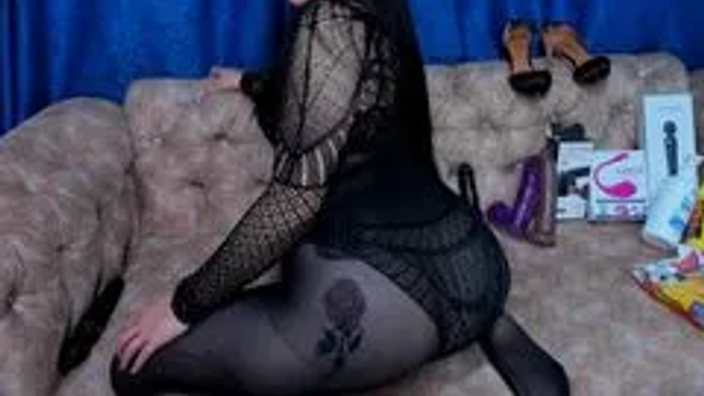 KimPantyhose