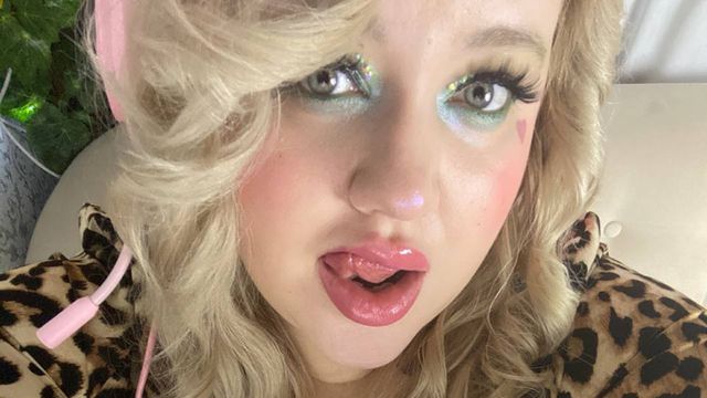 Camgirl KateJen, 33 Jahre