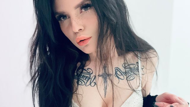 Camgirl TraumLili, 29 Jahre