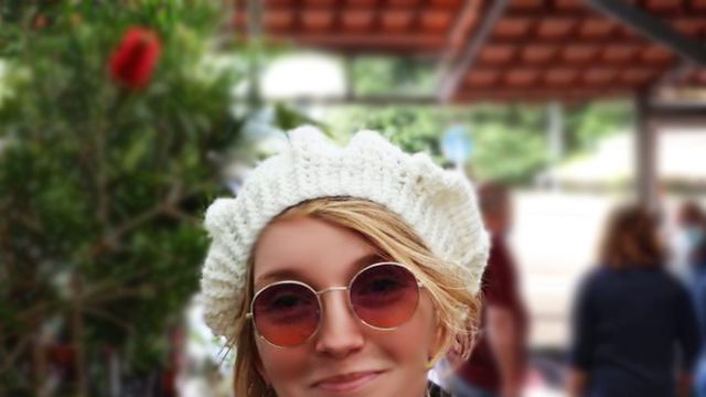 Camgirl MeluaMauritius, 38 Jahre
