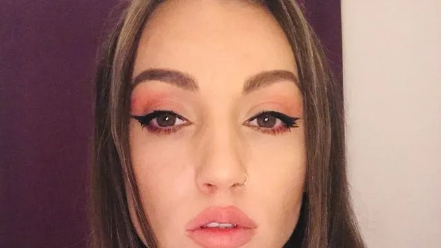 KattiaFox