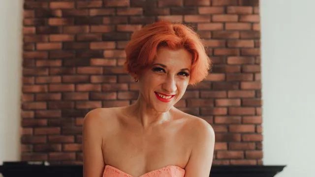 Camgirl ReifeMaike, 50 Jahre