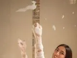 Paulinepeach LiveCam