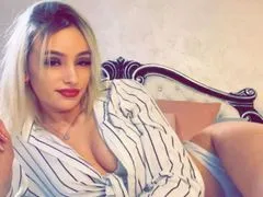 LustyRoseeX LiveCam