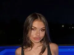 MiaSquirtXoXo LiveCam