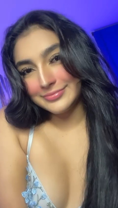 Preview 2: LexyGomez  Geile Strip-Show - schau rein!