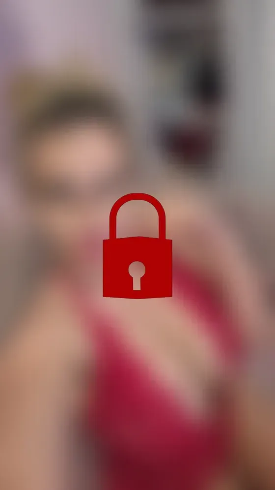 Lady in red