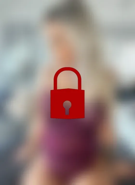 ONLINE! Los schreib mich privat an ;) Für heiße............