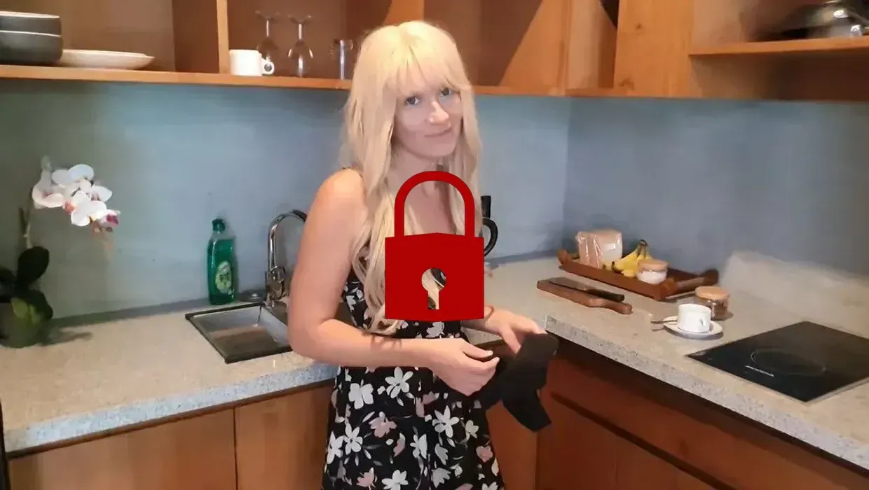 DREISTER FREMDFICK!! Ehemann meiner Schwester überredet mich zum hemmungslosen Sex!