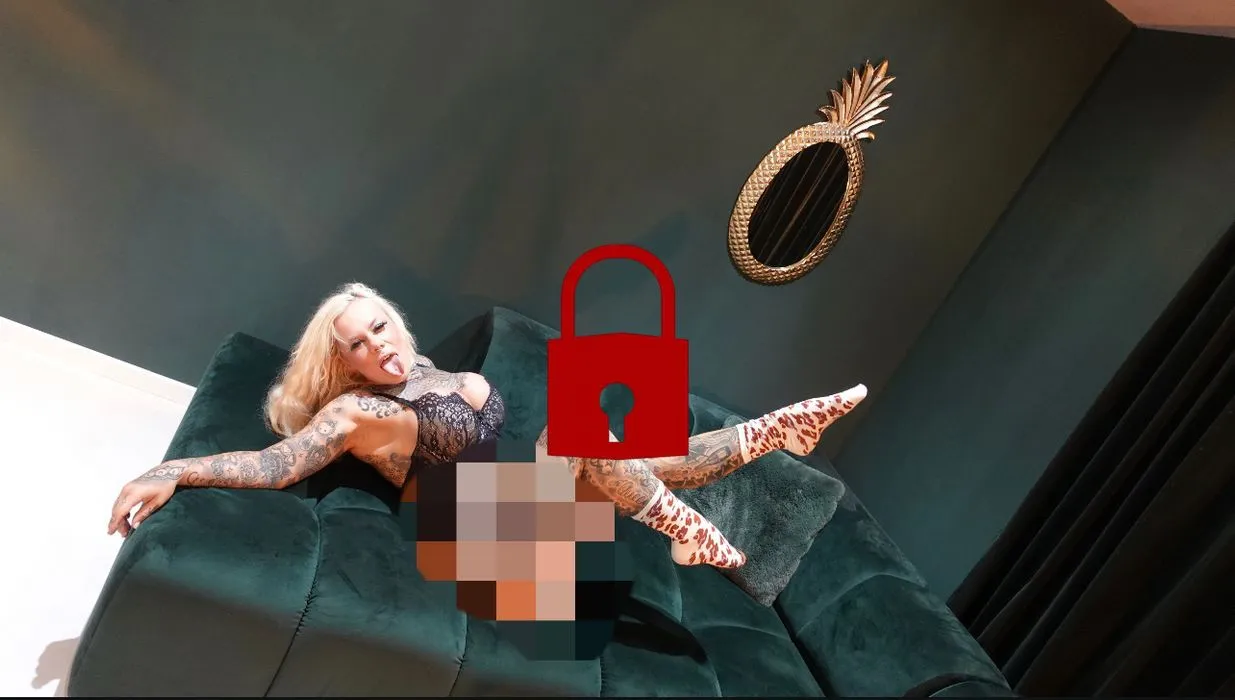 Der SOCKEN WIXXER I rieche, lecke & spritze