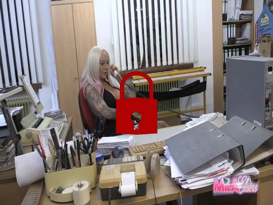 Bewerbungs-Bumsprobe! Fick mich für den Job!