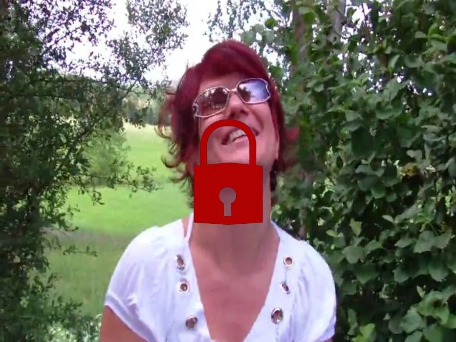 Outdoor - Geschwängert am Parkplatz?!