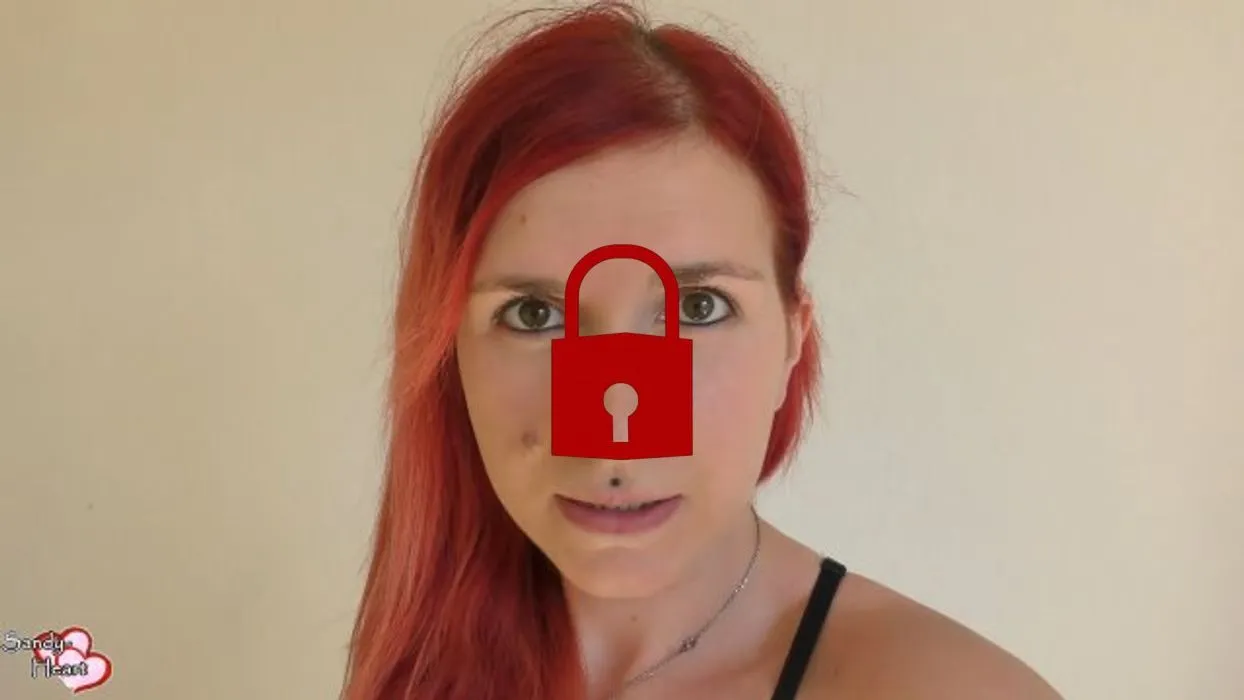 Rache: Dem Wichser piss ich vor die Wohnungstür