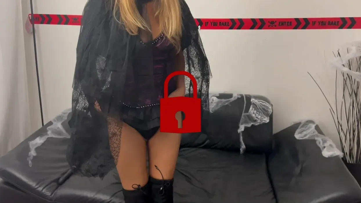 Willst du mich in Halloween verführerisch erleben? 🔥