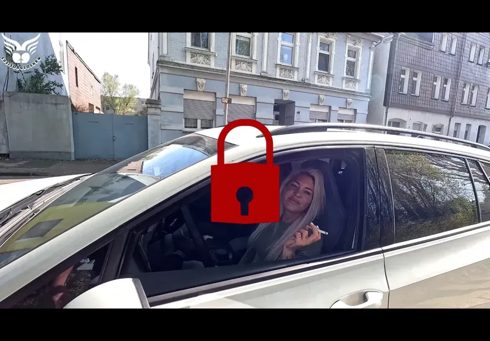 Auf der Straße angesprochen und abgepickt ….