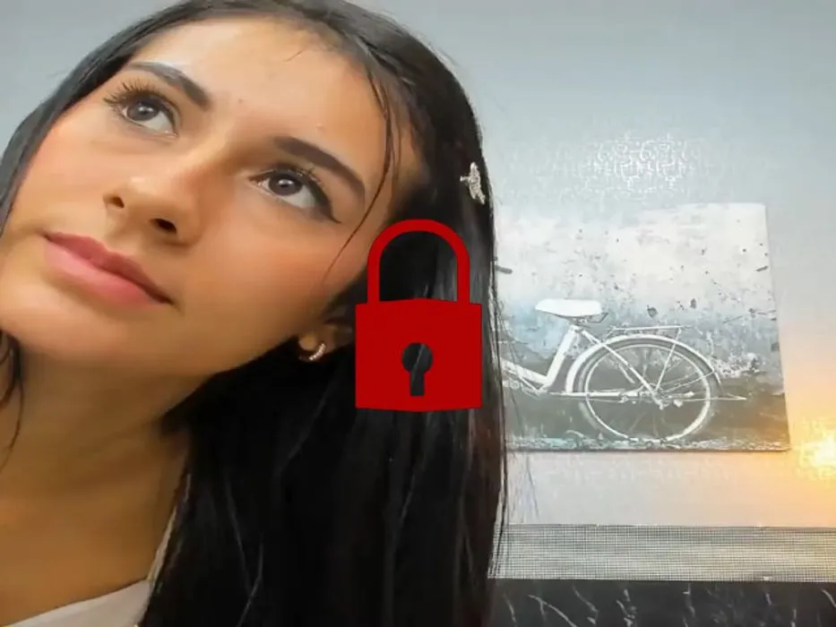 Meine brennende Muschi ist kurz davor, auf dir abzuspritzen