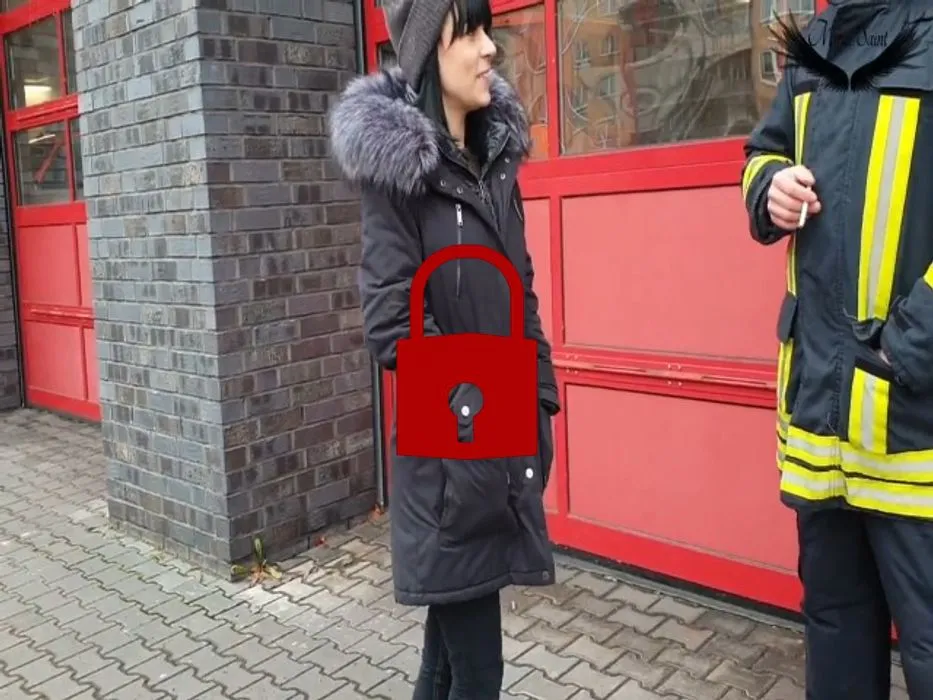 Alarm 112 Ficken bis die Fotze brennt