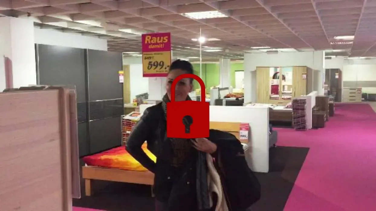 Nervenkitzel - Public Sperma Walk ! 