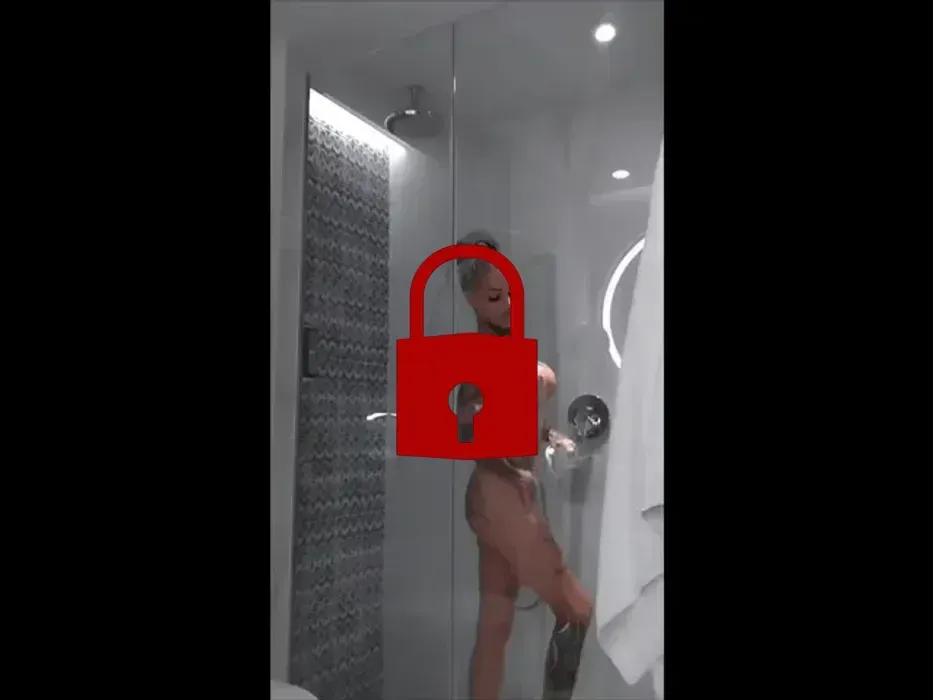 Komm mit mir duschen 