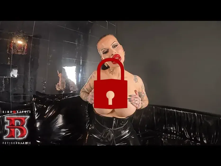 Meine Silikonbrüste bringen dich zum pochen!