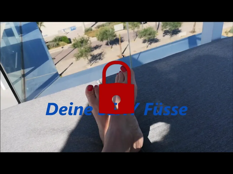 Sexy Füße auf der Dachterrasse