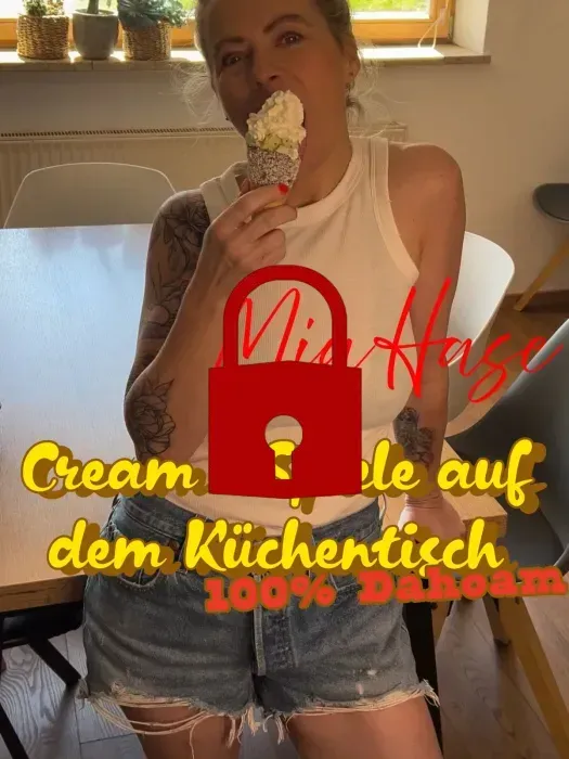 Cream - Spiele🍦👙Mia hat im Bikini Spaß auf dem Küchentisch