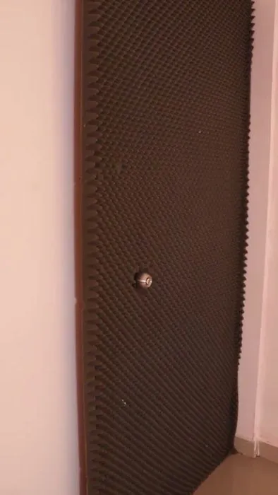 A good striptease for you 