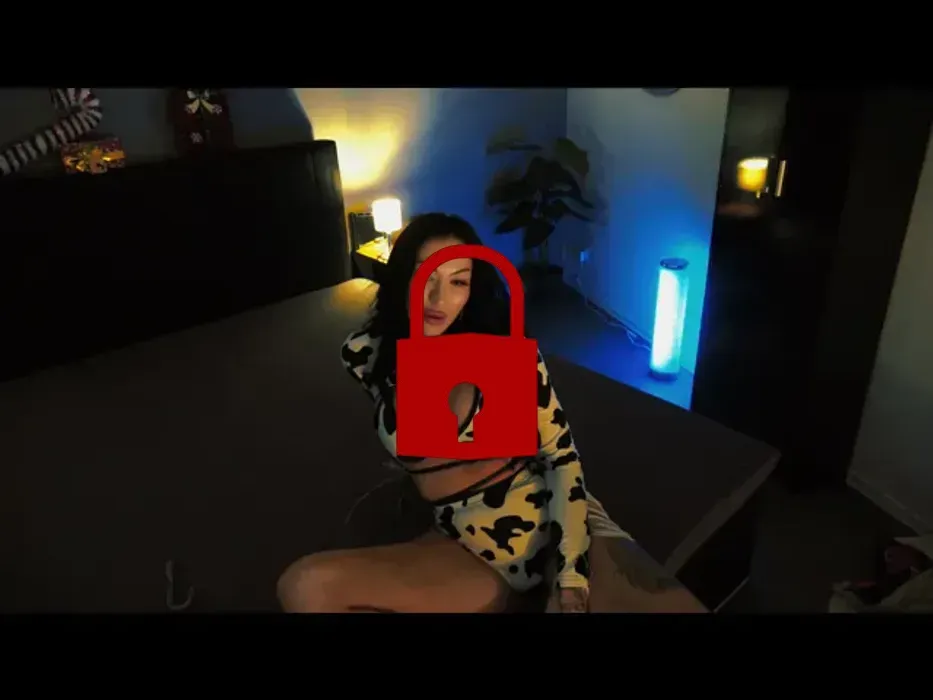 Mein neuer Videograf bekommt seine Eier von mir geleehrt BIG CUMSHOT