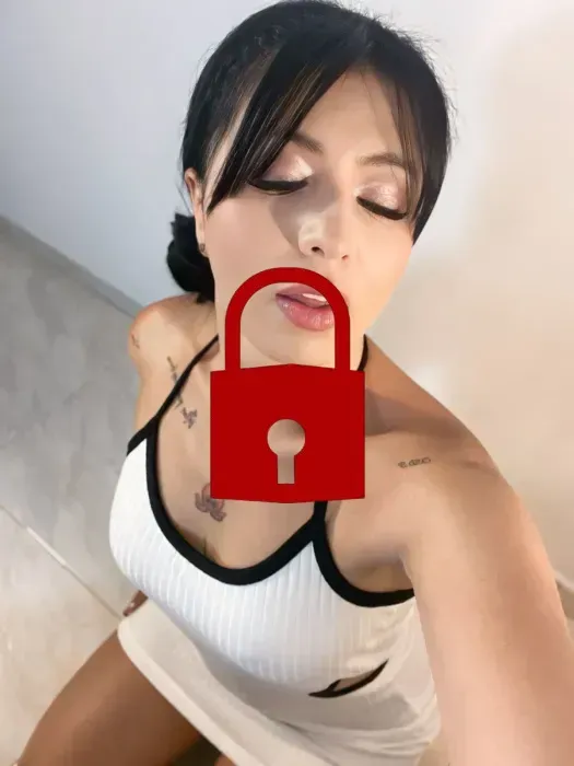 Ich liebe es zu masturbieren und mich selbst zum Kommen zu bringen