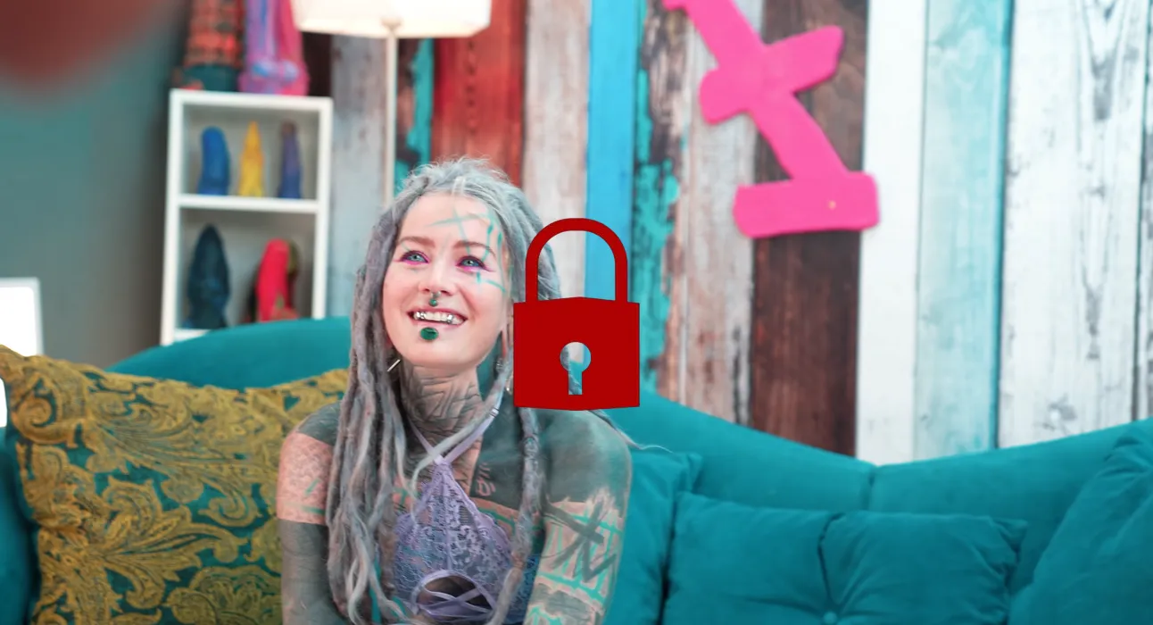 Alt Tattoo pornstar fucked and creampied after interview