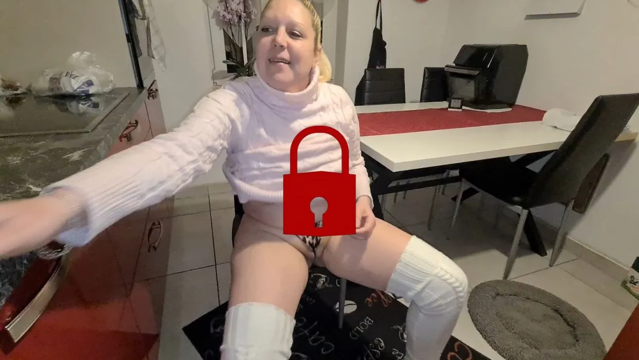 GEILER SPERMAFICK RITT IN DER KÜCHE!!!