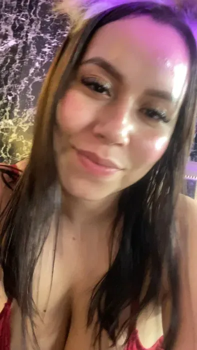 Oye mis ojos estan aqui arriba hehe