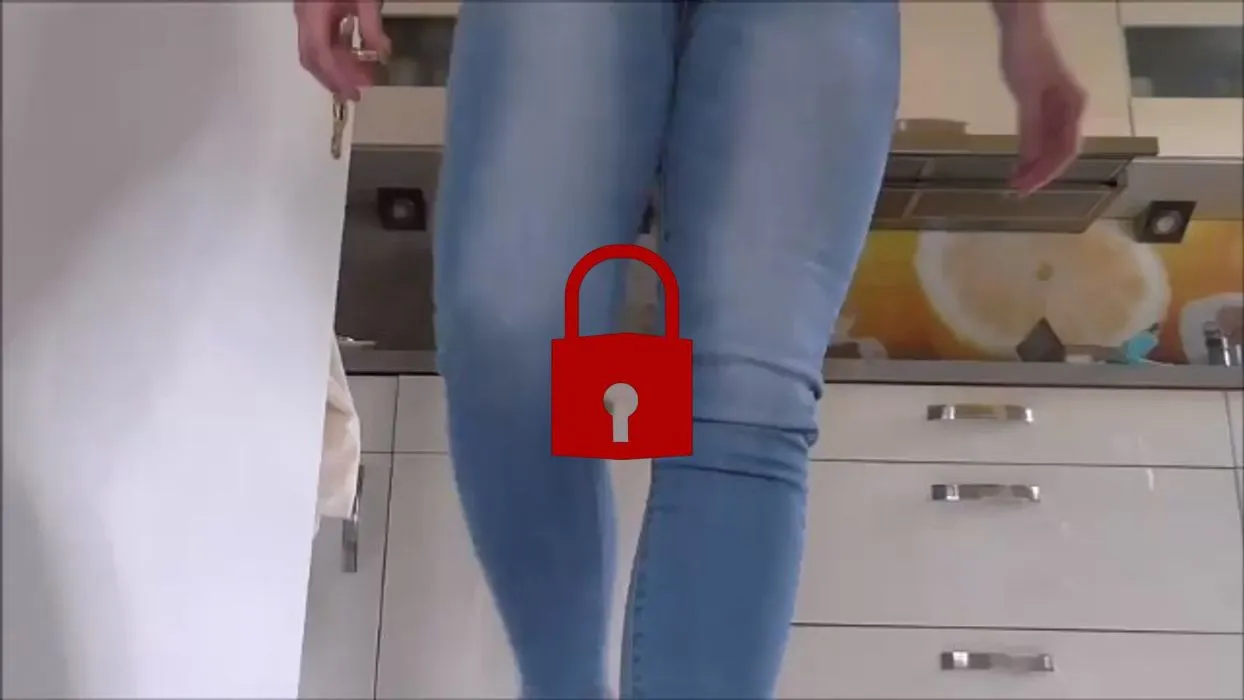 Jeans Piss