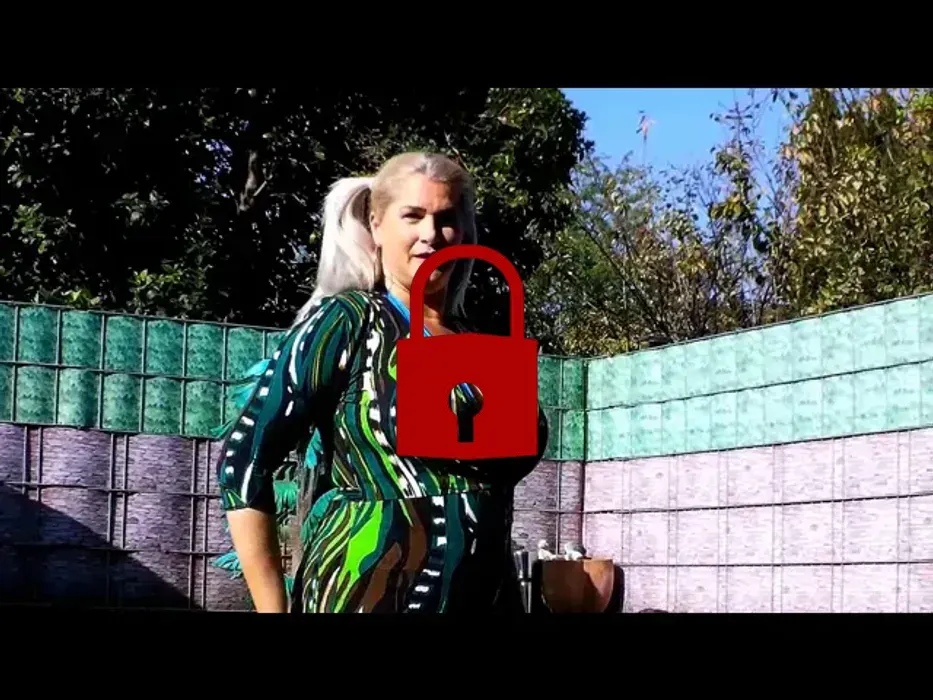 geiles outfit - ab in den Pool