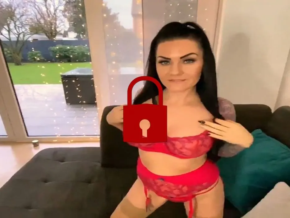 „Privates Vergnügen“ Affäre fickt mich ohne Kondom