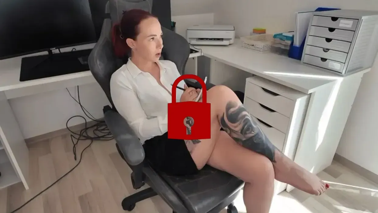 Ganz versaut im Büro