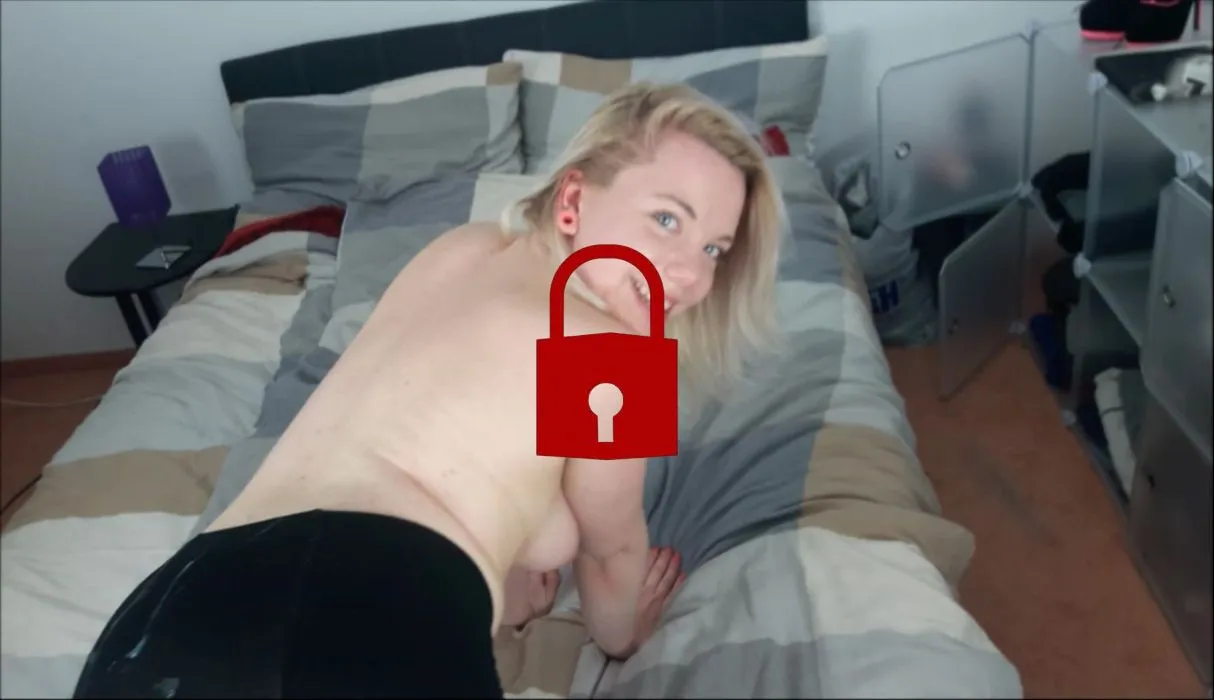 Ich liebe Sperma auf meinem Arsch