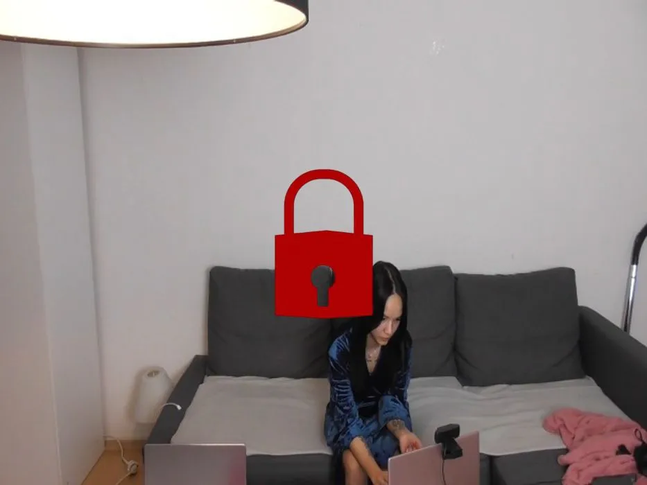 Sex Live-Cam Show