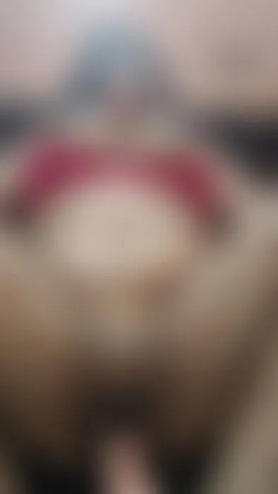 come fuck me, look how wet I am