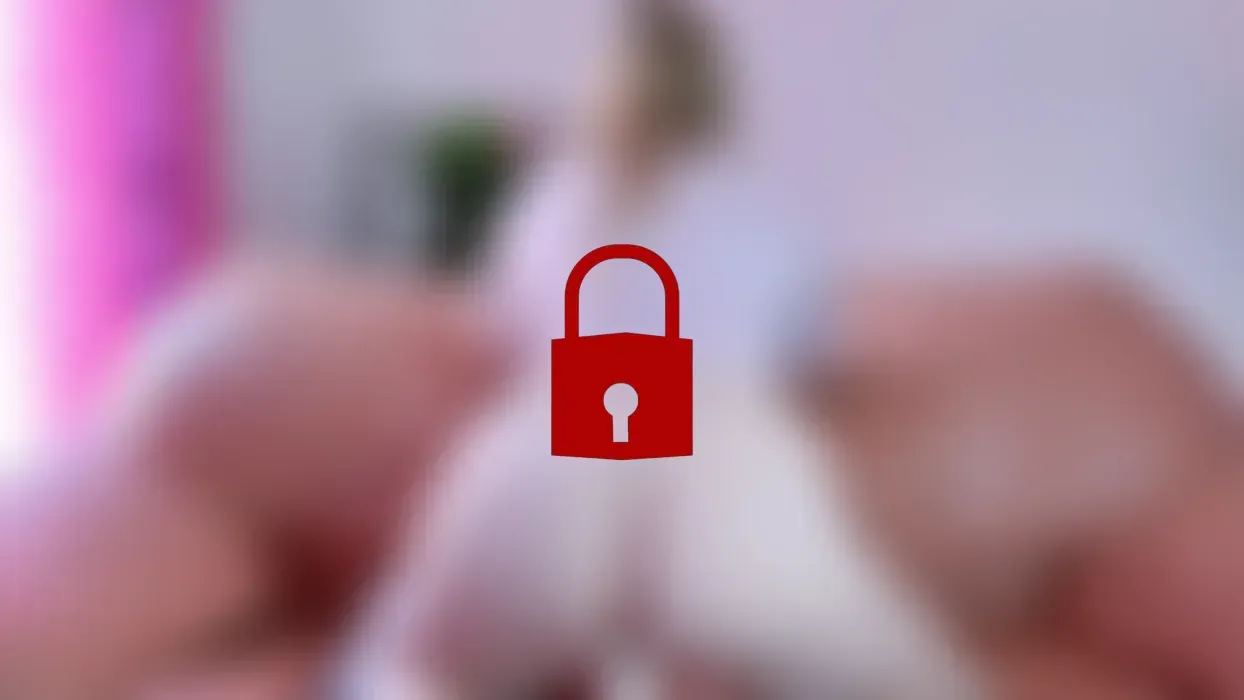 Ride Big Sex Toy in Reverse Cowgirl Pose