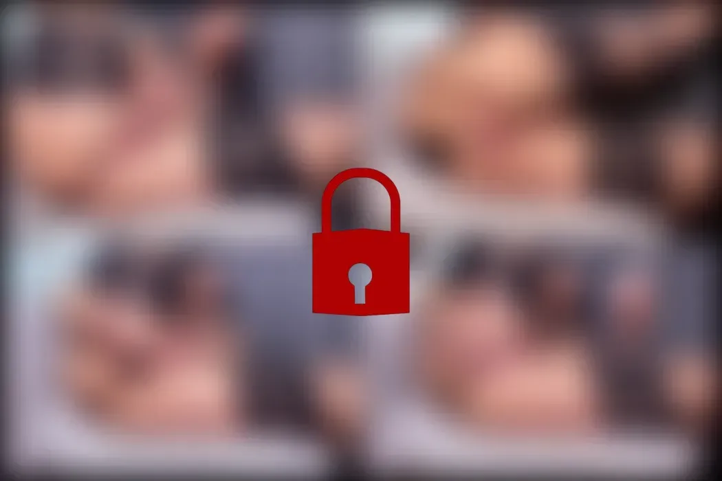 Ich fick meine enge Arschfotze mit dem Dildo