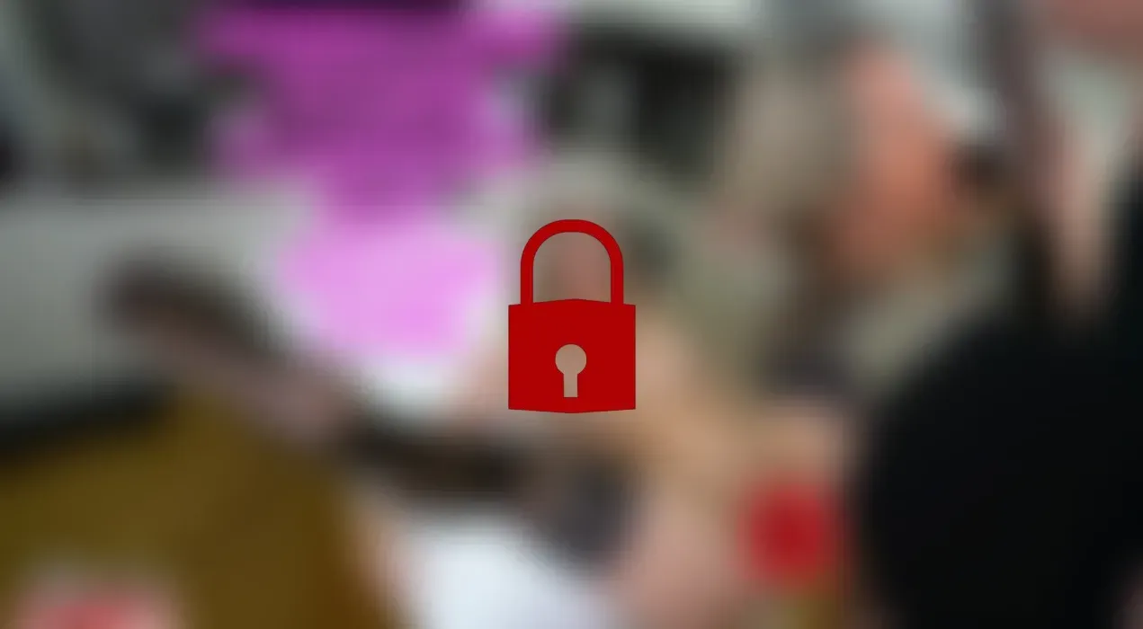 Hardcore Ficker – Cumshot auf Nylonfuß