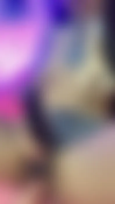 rub my wet clit honey 