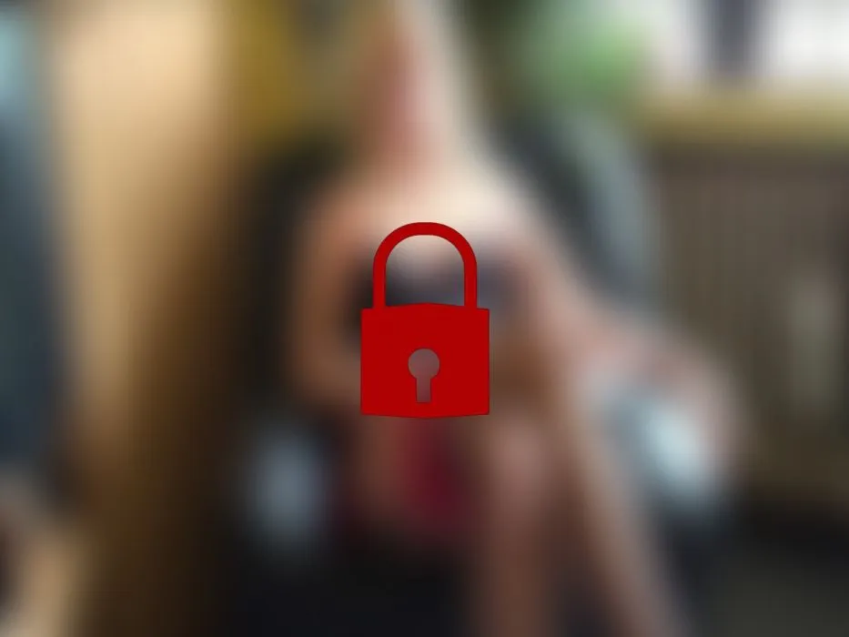 Machs Maul auf Du Wichser