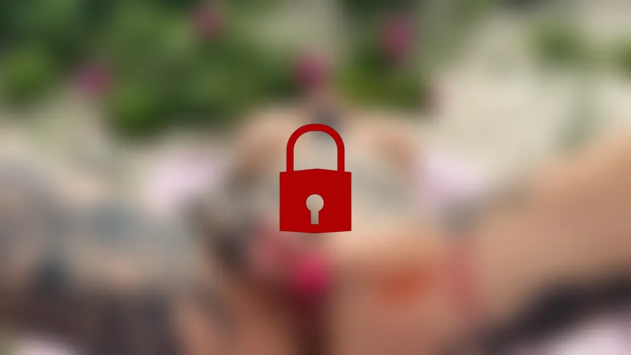 Selfmade on the Beach